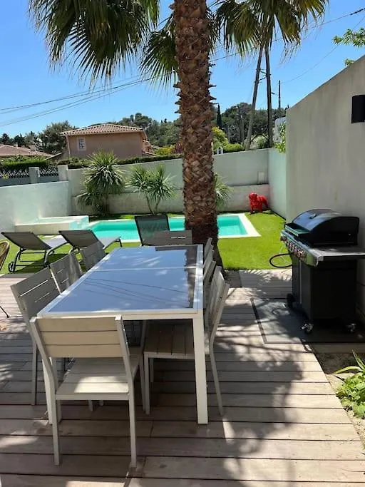 Ma Belle Maison Piscine Spa Villeneuve-les-Avignon Holiday home